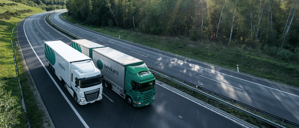 Ciężarówki SEVIUM w trasie – dedykowany transport dla firm na terenie Europy